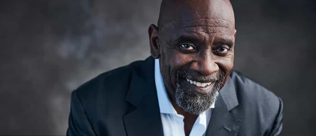 From Homeless to Millionaire: Chris Gardner’s Pursuit of Happiness