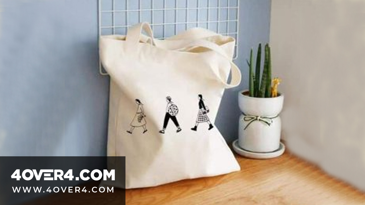 Fashionable and Attractive Tote bags