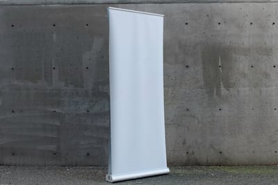 Double Retractable Stands