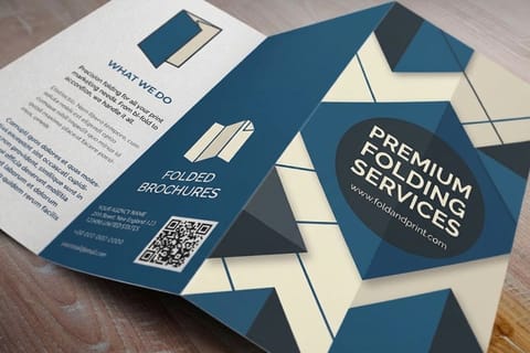 10 Creative Folded Brochure Designs
