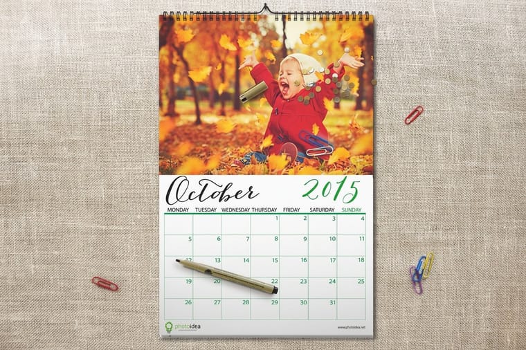 Wire-o coil calendar binding that lets pages hang flat from 4OVER4