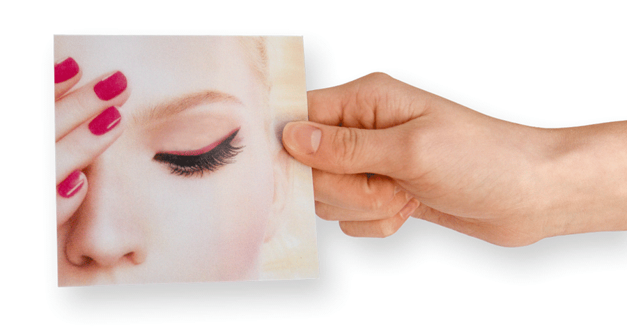 Lenticular flip effect switching between two images, printed by 4OVER4