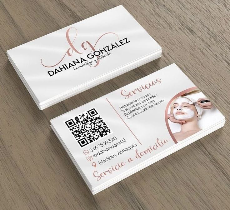 Business card design matched to an Instagram feed aesthetic, by 4OVER4.COM